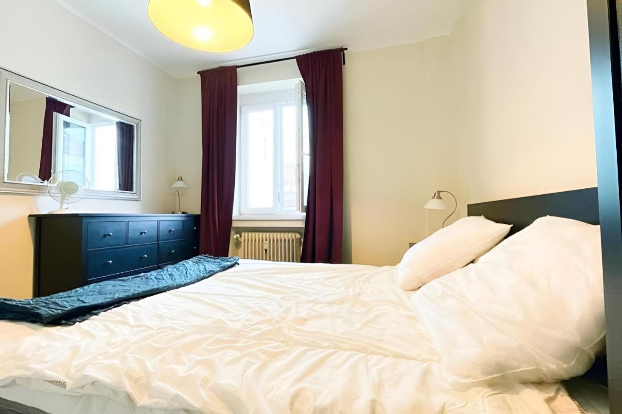 City Center Apartment In Middle Of Братислава Екстериор снимка