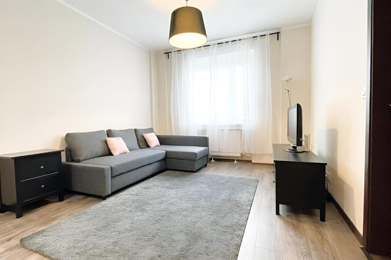City Center Apartment In Middle Of Братислава Екстериор снимка