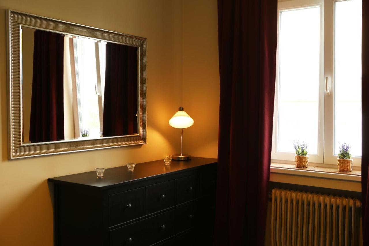 City Center Apartment In Middle Of Братислава Екстериор снимка